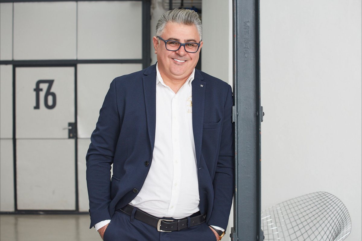 Reza Jafarpour, Inhaber und CEO